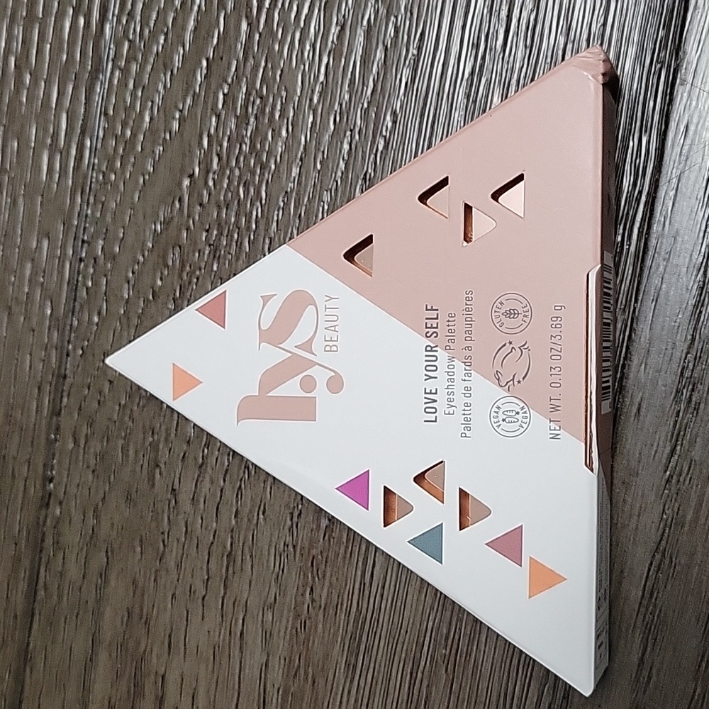 Love Your Self eyeshadow palette
